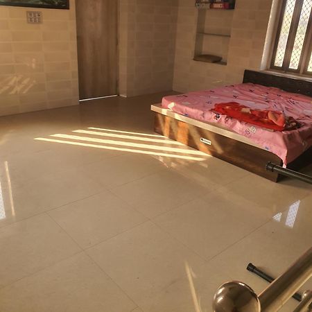 Maa Ambe International Hotel Barmer Exteriör bild